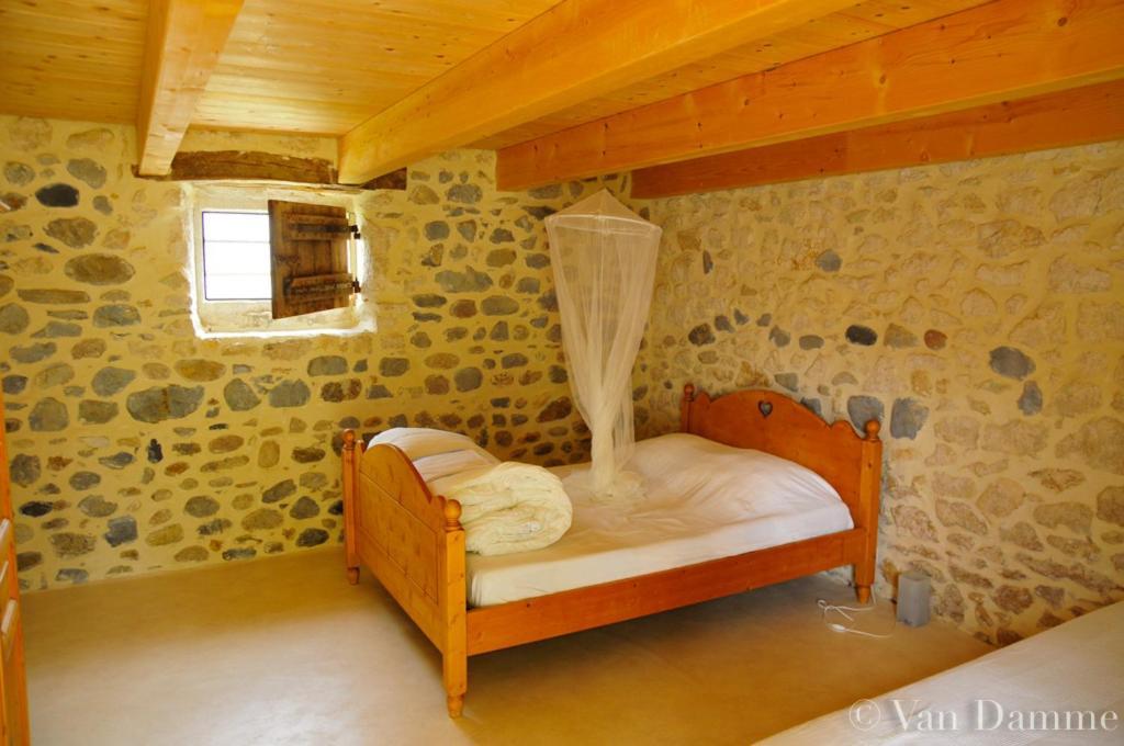 Gites Du Domaine Des Dames Vallon-Pont-dʼArc 외부 사진