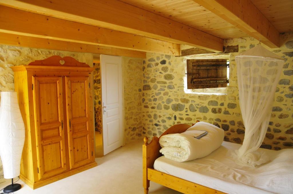 Gites Du Domaine Des Dames Vallon-Pont-dʼArc 객실 사진